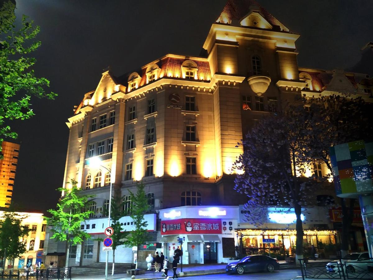 Hua Qi Kaiserdom Hotel Zhongshan Road St Michael'S Cathedral And Zhanqiao Pier Qingdao Exterior photo